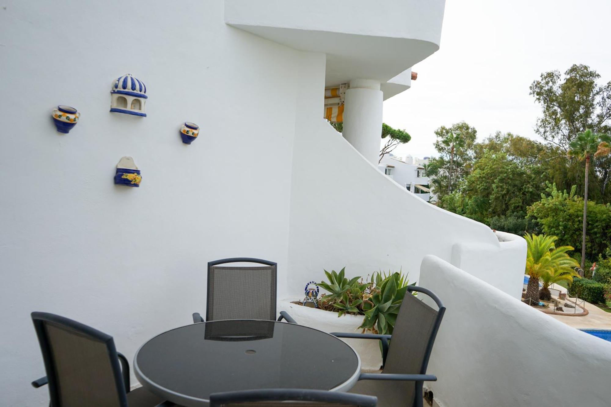 Casa Pinos 2bd/2ba Townhouse With Access To Pool * Mijas